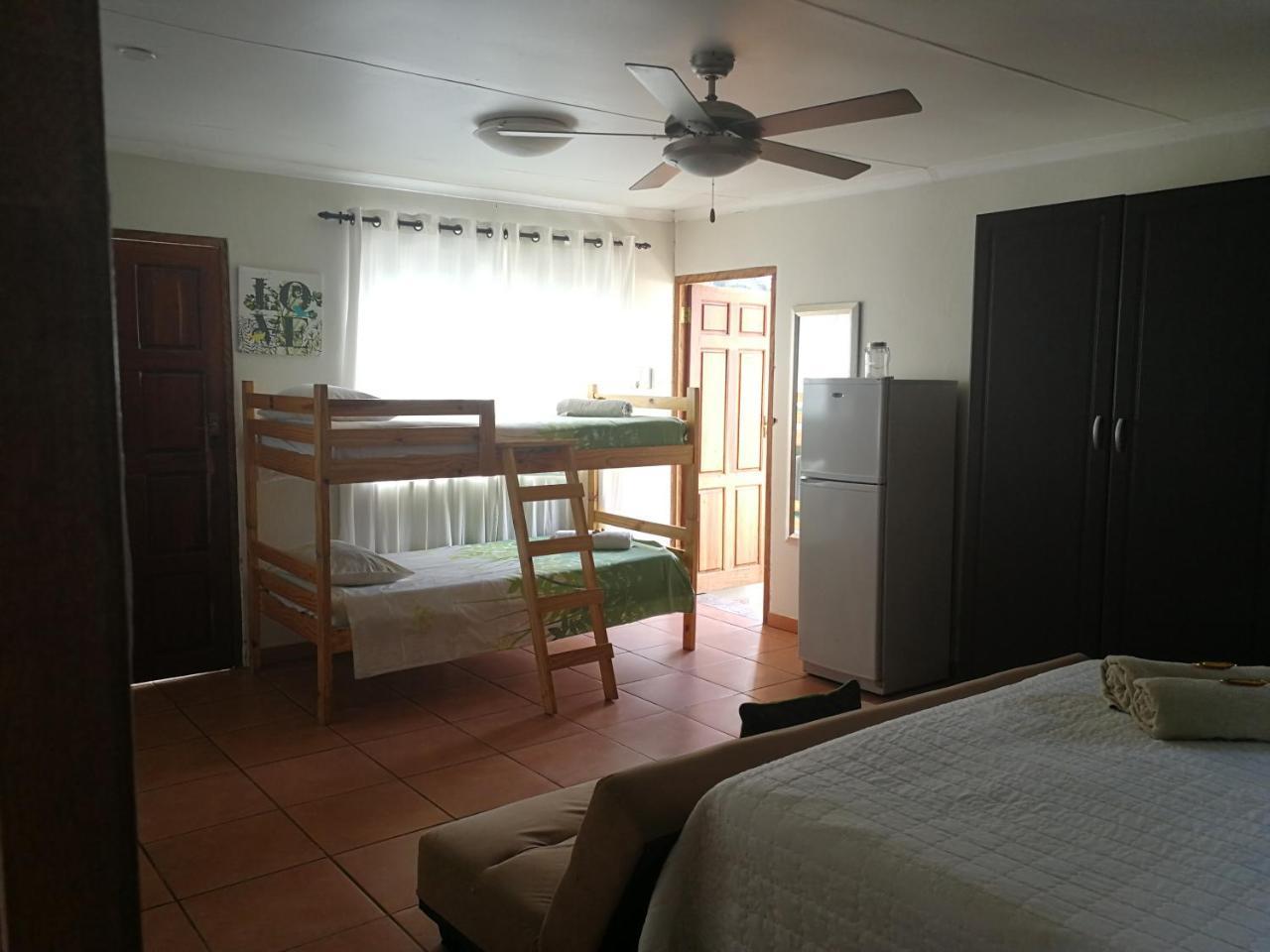 The Fever Tree Guest House Хлухлуве Экстерьер фото